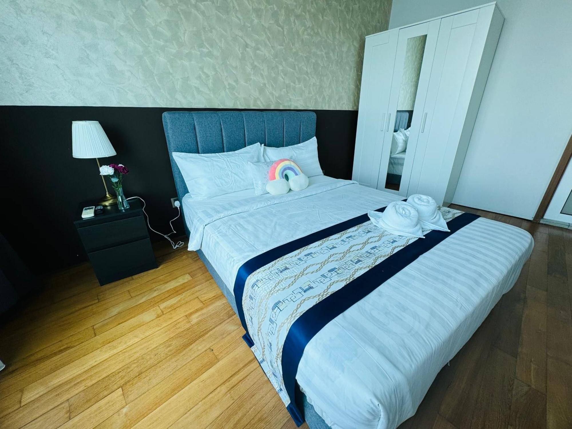 Vortex Suites Klcc By Rit Kuala Lumpur Esterno foto