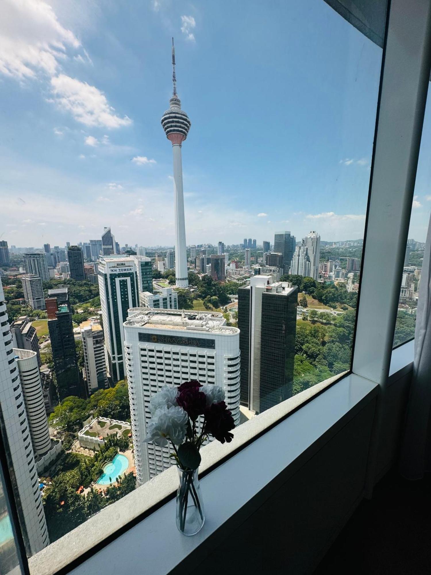 Vortex Suites Klcc By Rit Kuala Lumpur Esterno foto